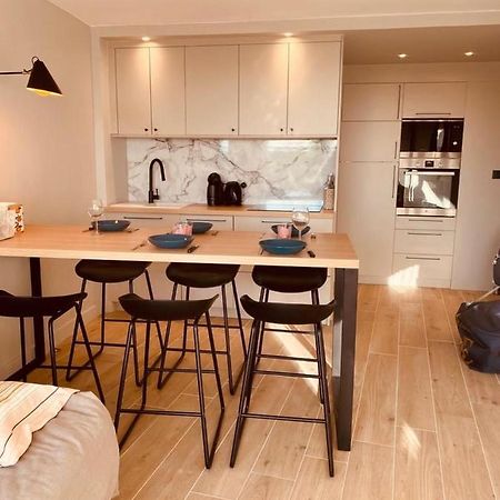 Le Cali, P2 Cabine Dans Une Residence Avec Piscine, Vue Mer Et Parking Prive La Grande-Motte Exterior photo